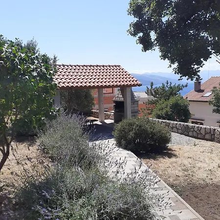 With A Parking Space - 15412 Novi Vinodolski